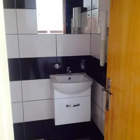 Hotel apartamentowy Athina And 2*