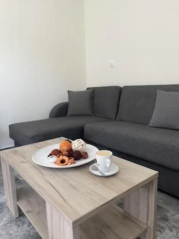 Aparthotel Athina And