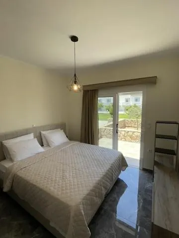 Apart Otel Athina And İstanköy