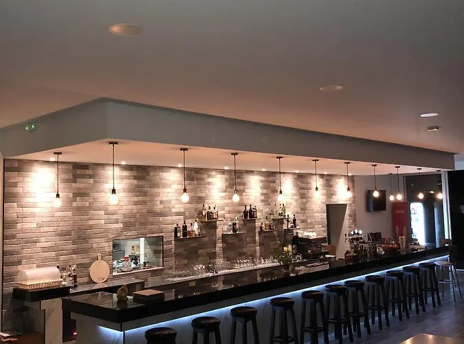 Apart Otel Athina And İstanköy