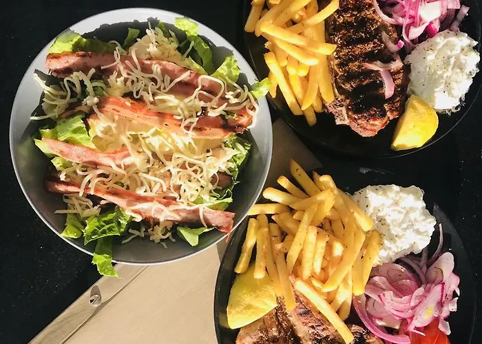 Apart Otel Athina And İstanköy