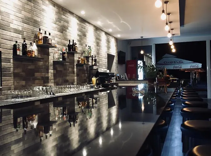 Apart Otel Athina And