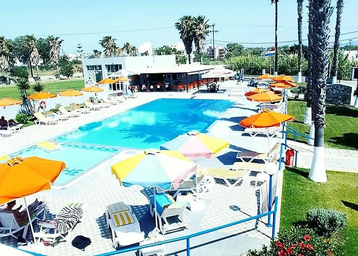 Athina And Aparthotel