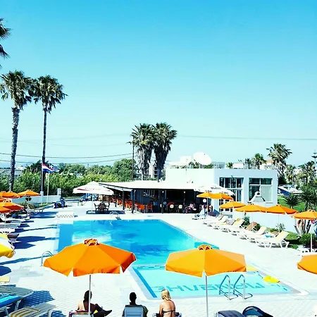 Athina And Apart-hotel